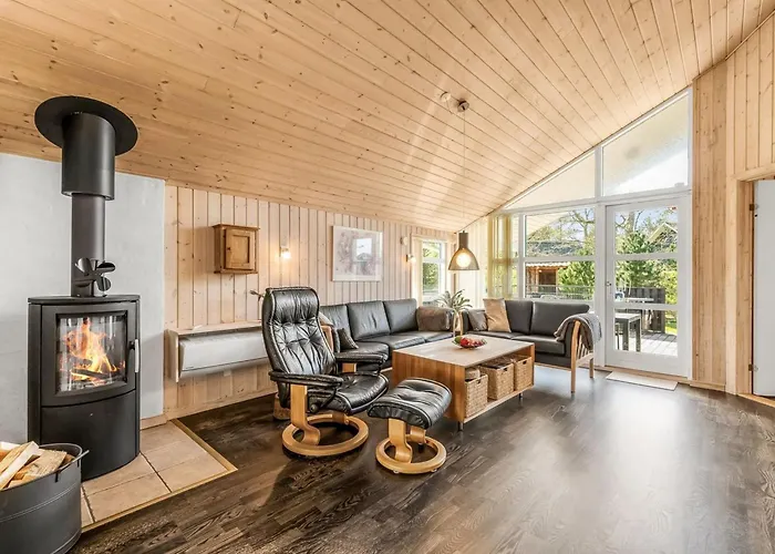 Rekke - 300m To The Fjord By Interhome *